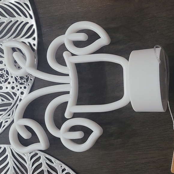 Neon Light up plant - Picture 4 of 6